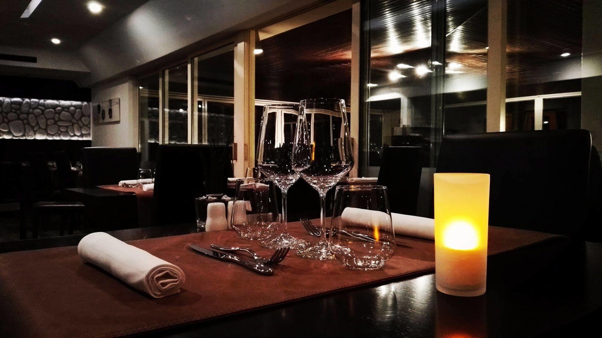 Bivius Hotel Restaurant Luxembourg Штрассен Экстерьер фото